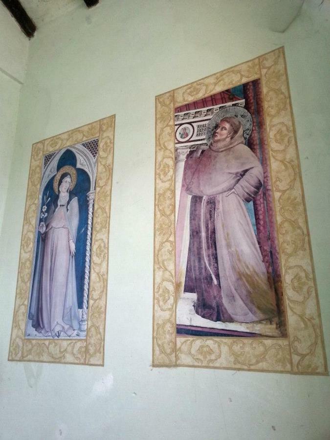 Sui Passi Di Francesco Hotel Valfabbrica Kültér fotó