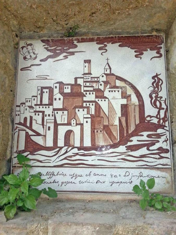 Sui Passi Di Francesco Hotel Valfabbrica Kültér fotó