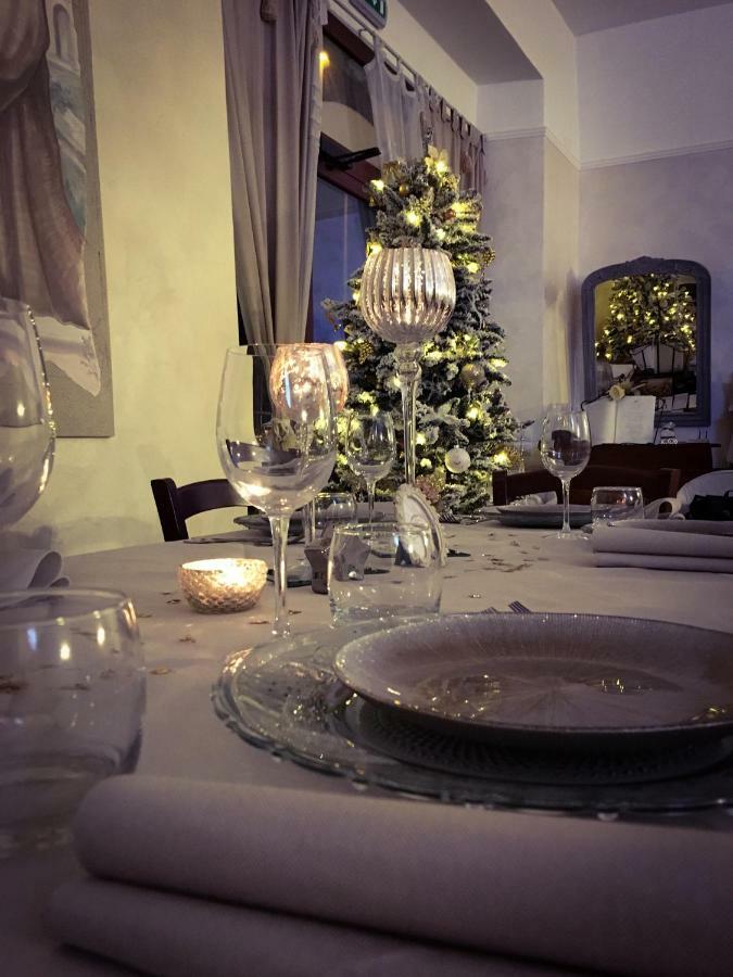 Sui Passi Di Francesco Hotel Valfabbrica Kültér fotó